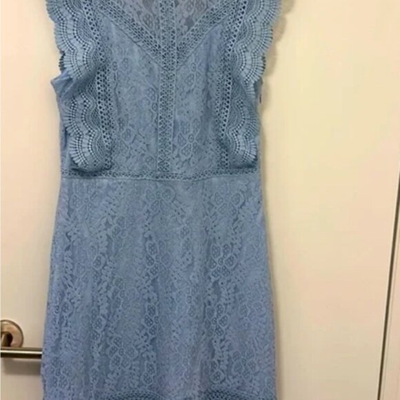 New with tags Only Lace Dress - Picture 7 of 7